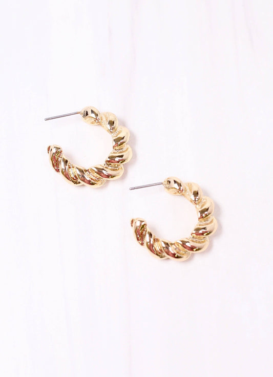 Ralston Twisted Hoop Earring GOLD: Default