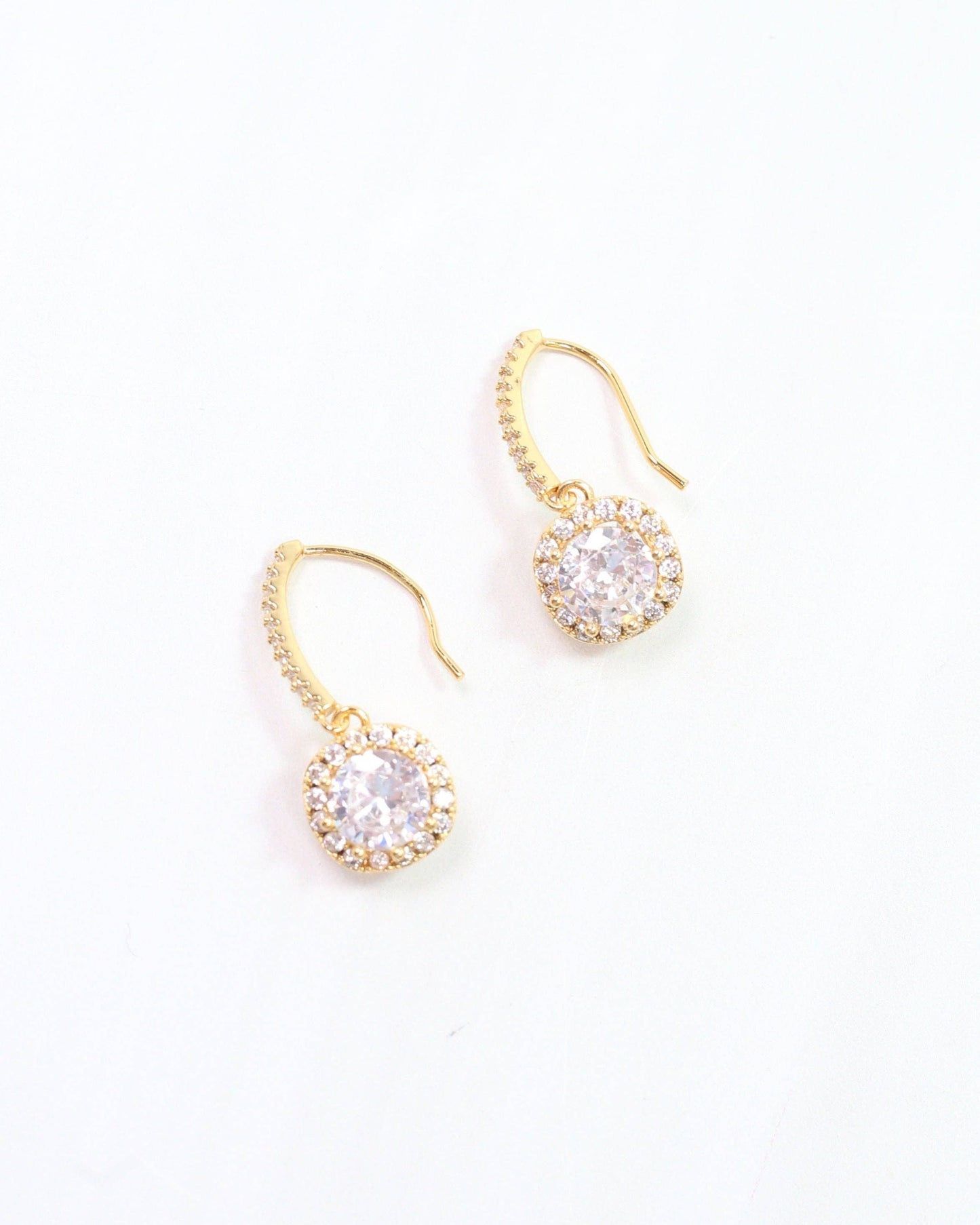 Frederika Fish Hook Earring Gold: Default