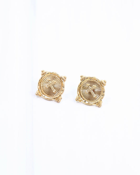 Capitola Cross Stud Worn Gold: Default
